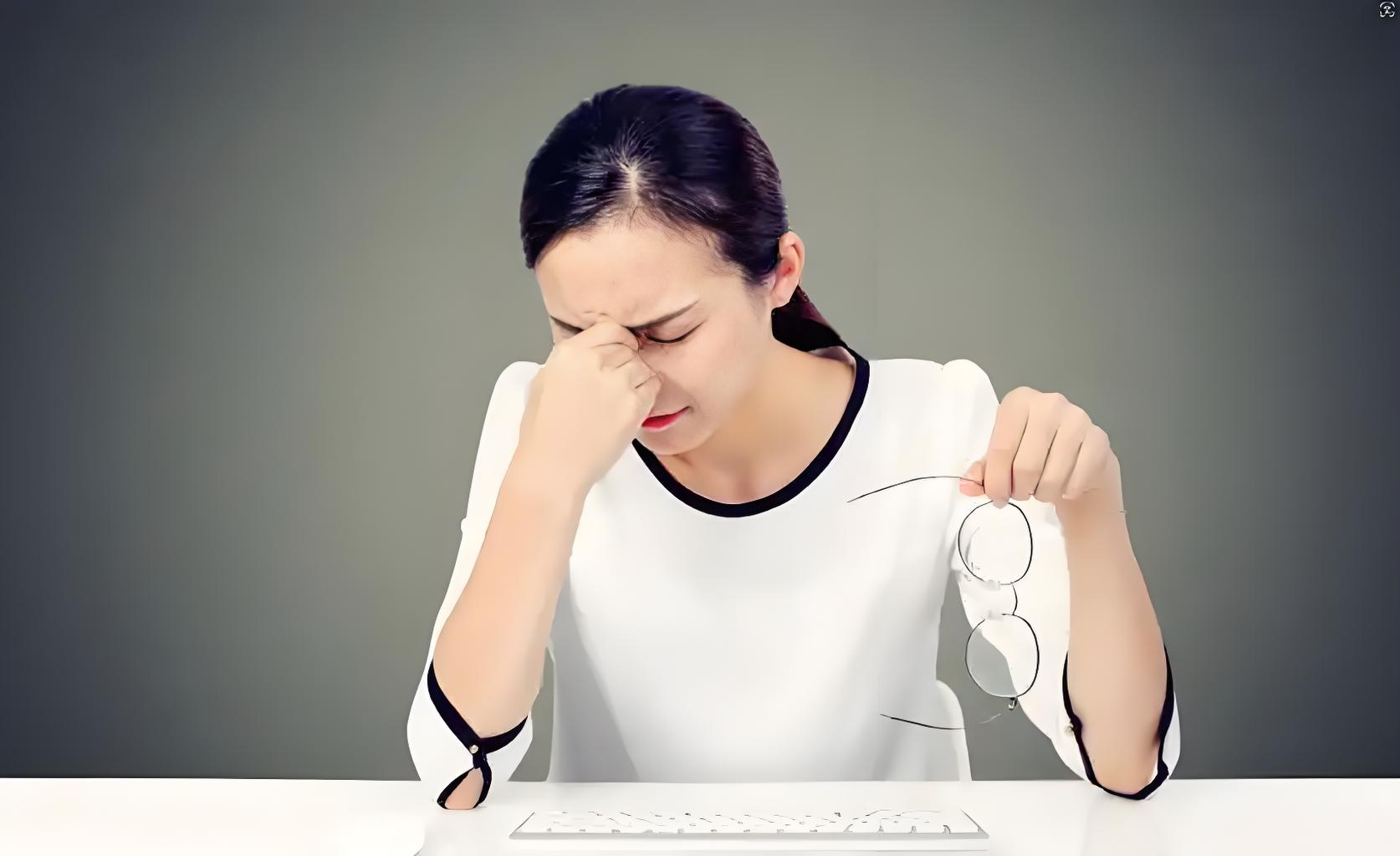 Warning Signs of Poor Liver Health: What to Notice (and What Not to Panic About)